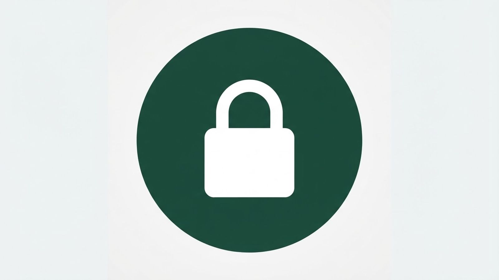 Cadenas blanc fermé sur fond vert foncé